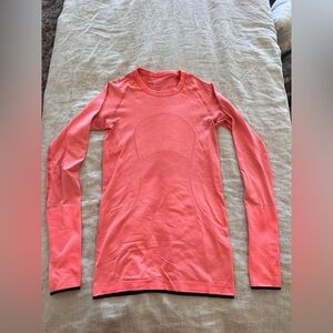 lululemon athletica Long Sleeve Top in Coral Pink